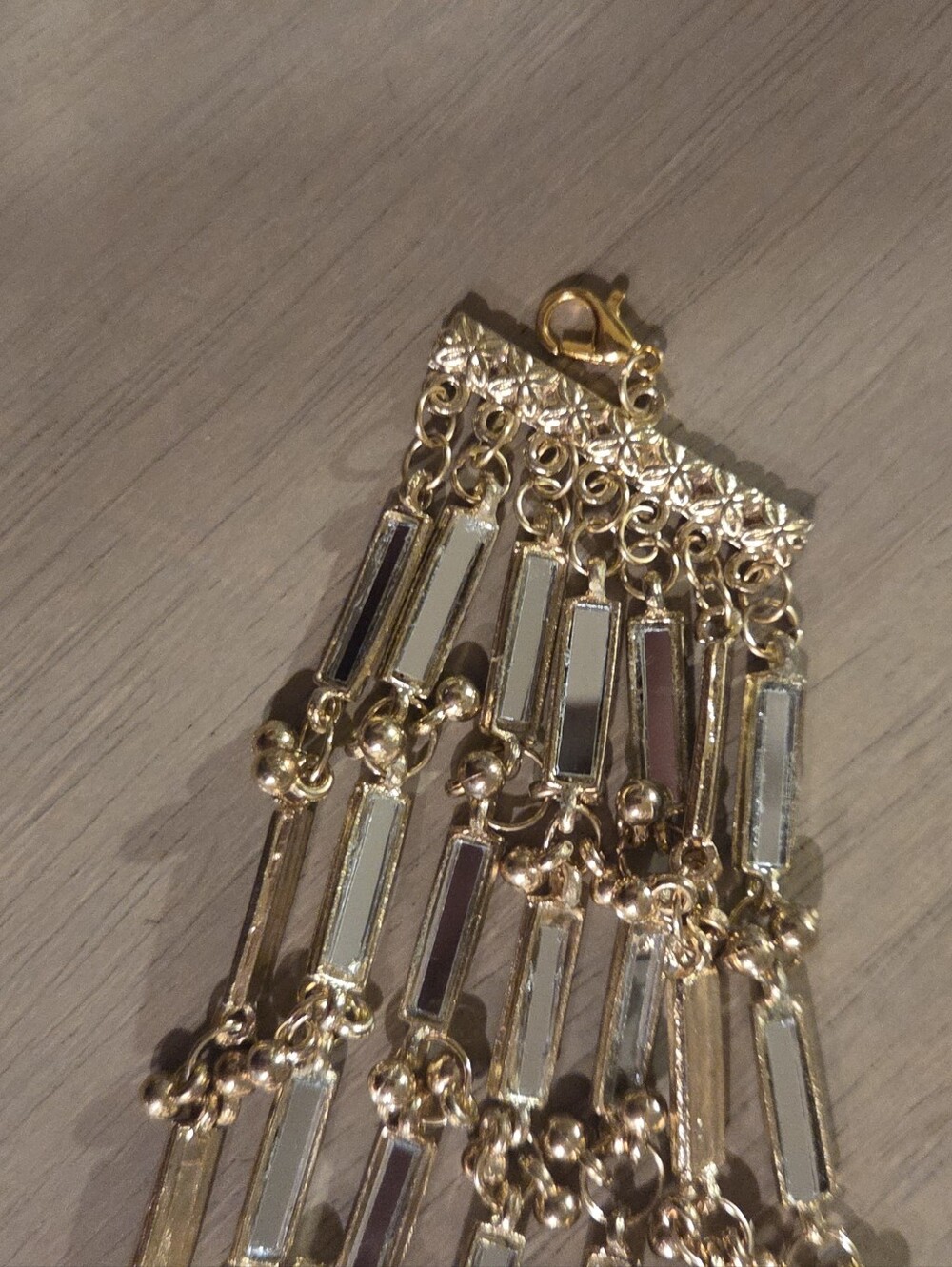 New Gold Mirror Ethereal Choker - Picture 5 of 9